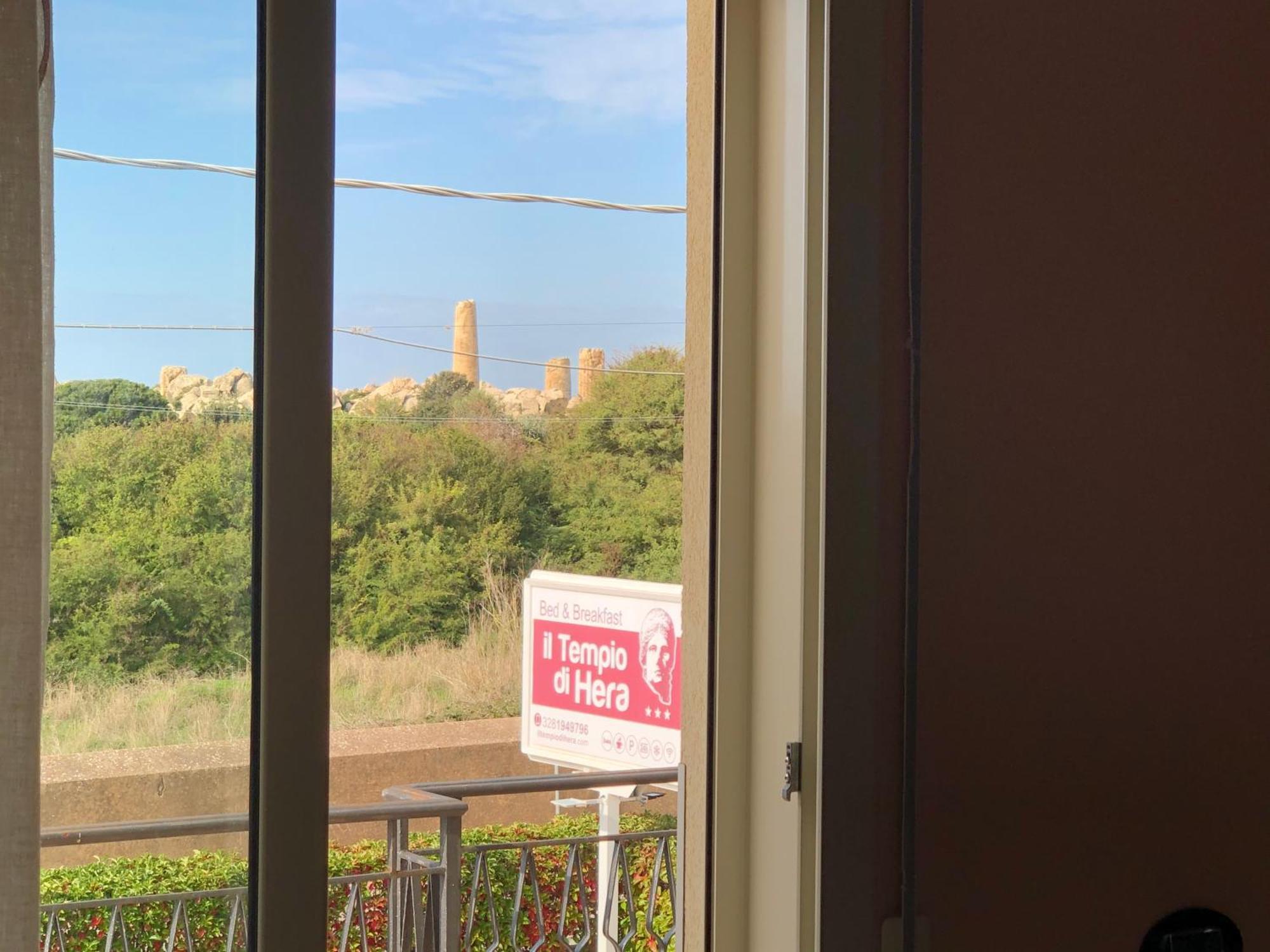 Il Tempio Di Hera Marinella di Selinunte Bilik gambar